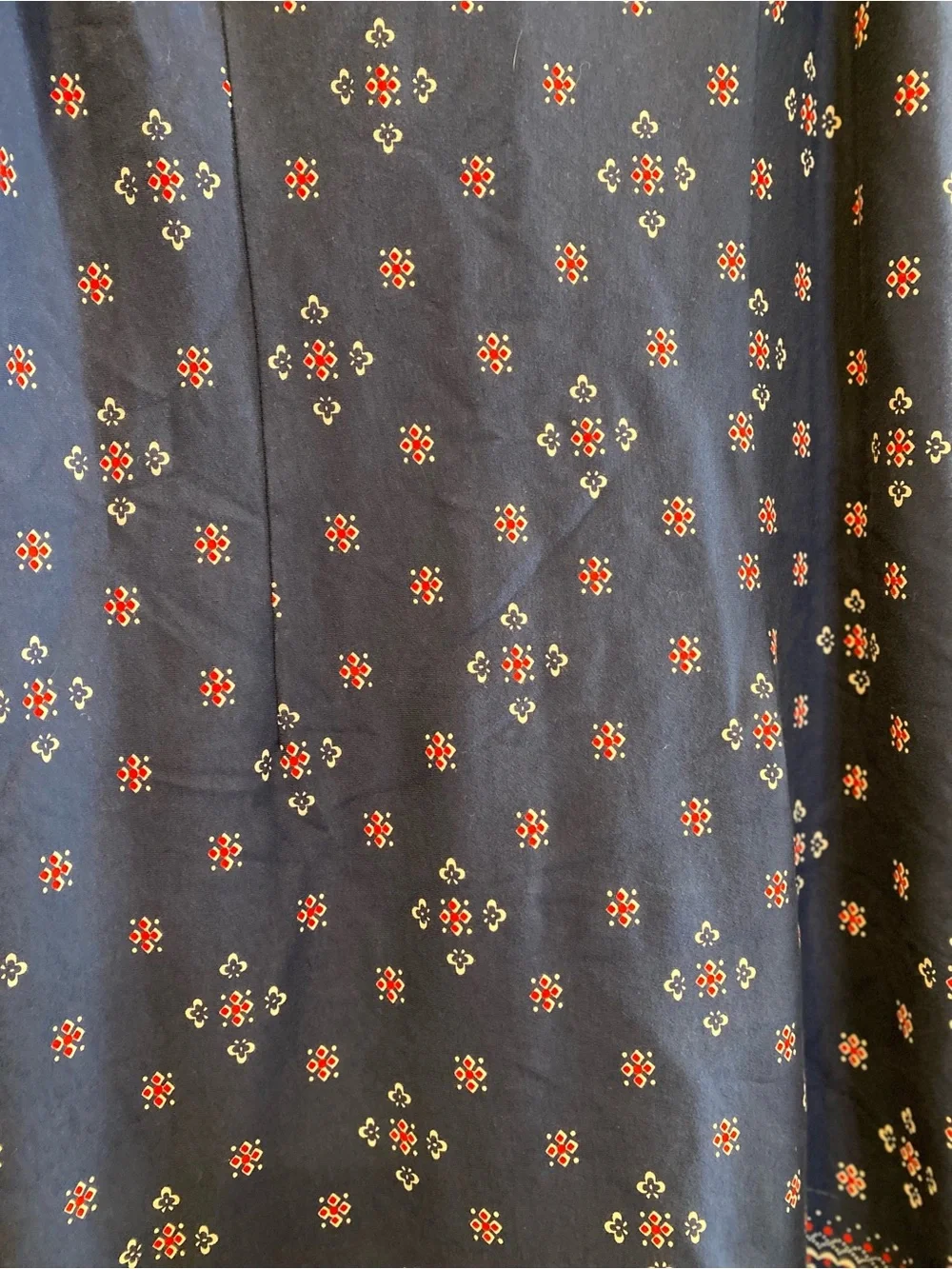 Sleeveless Navy Printed Shift Dress with Red Accents - Picture 7 of 11